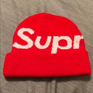 Supreme Red Logo Beanie.